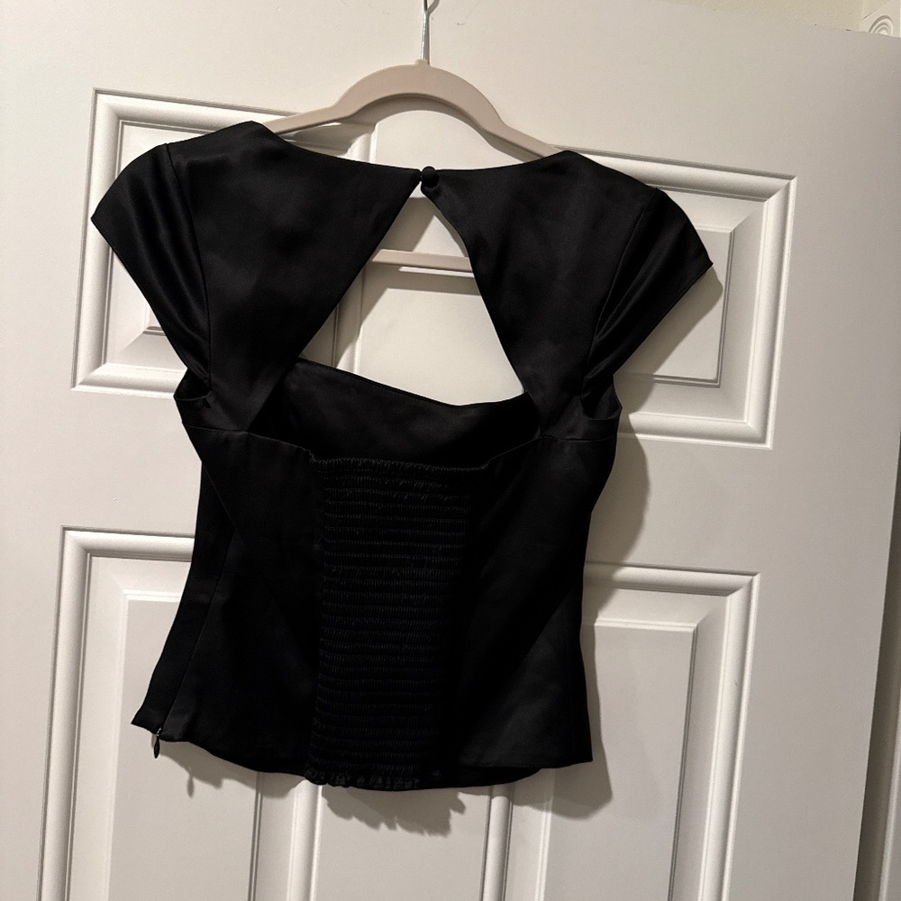 Reformation Cora Satin Top Black - Size 2 - Picture 7 of 7